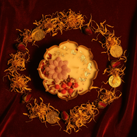 Petal Charm Golden Aura
